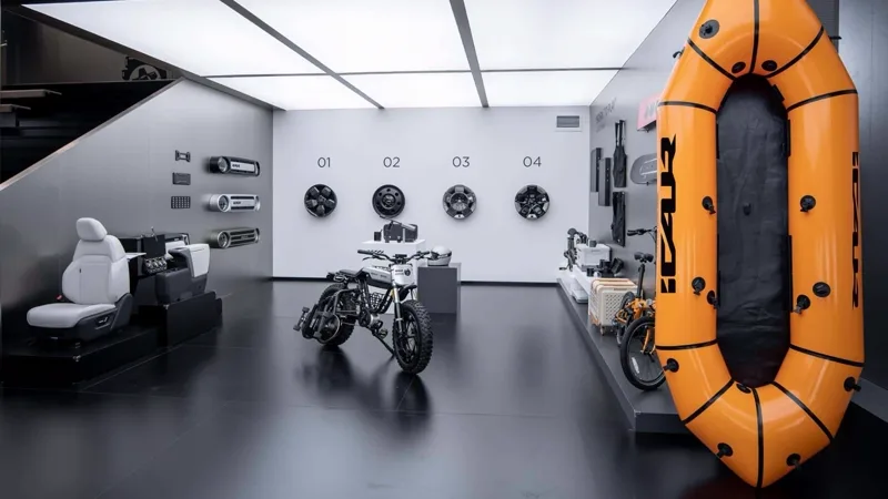 iCAR gallery